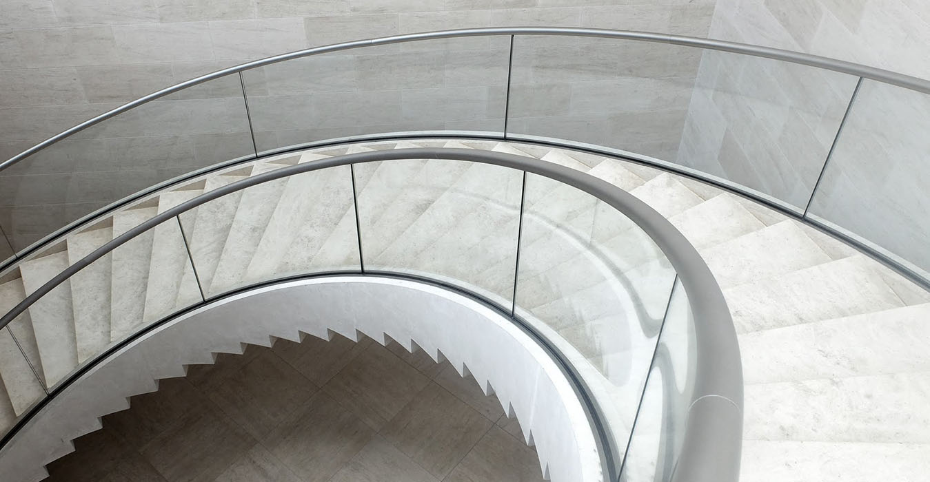 Treppe3-1349x700